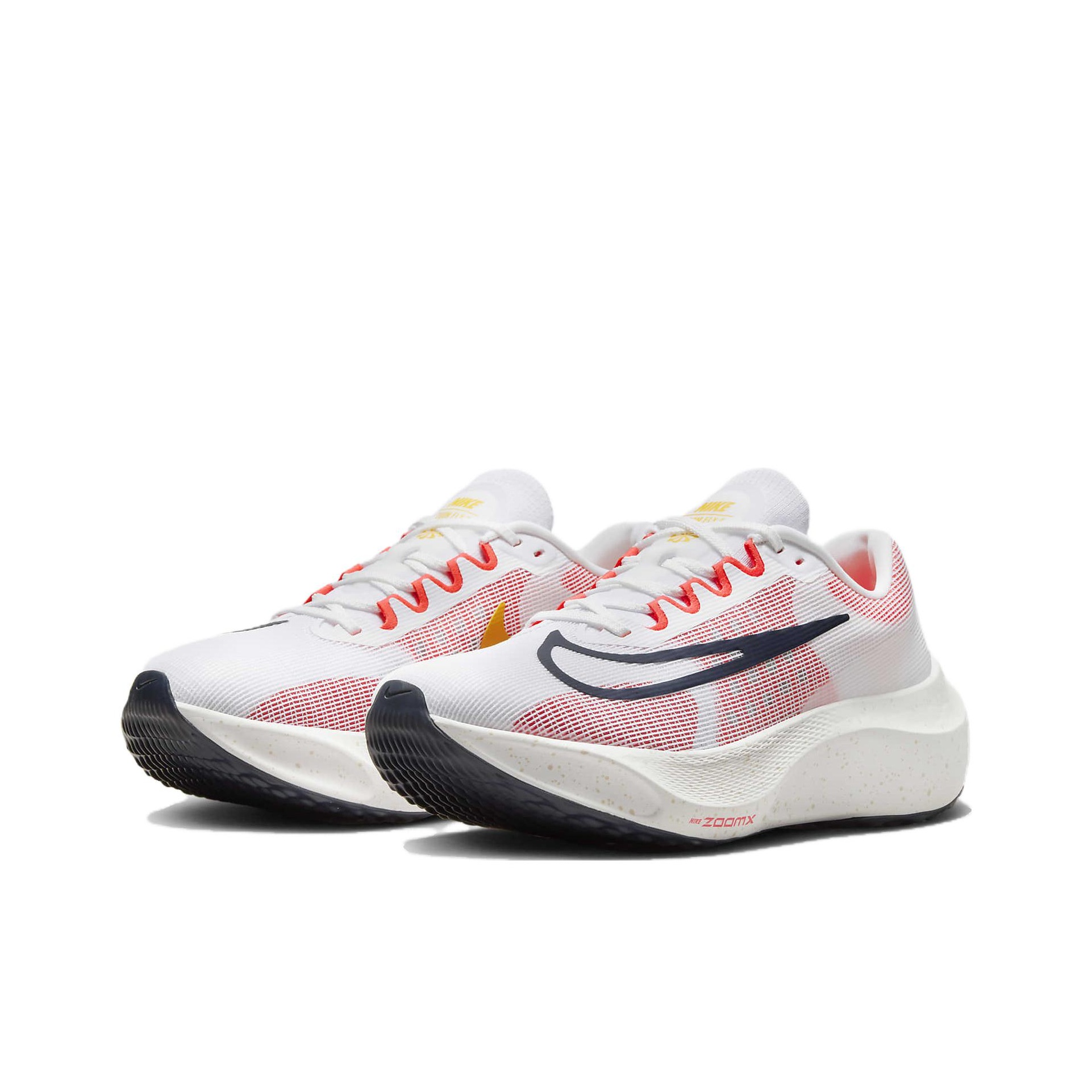 나이키 줌 플라이 5 경량 로우탑 카본 플레이트 트레이 - Nike Shoes Zoom Fly 5 리뷰 및 가격